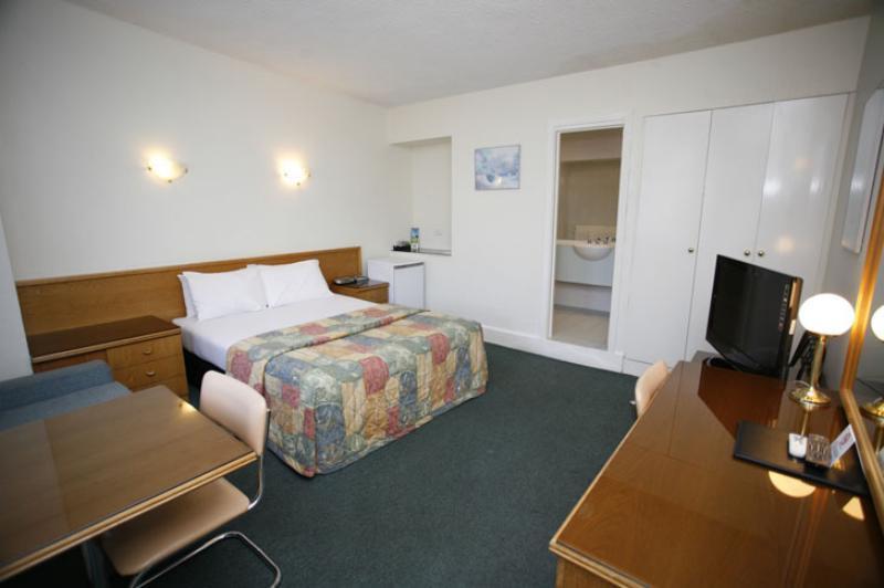 Park Squire Motor Inn & Serviced Apartments Melbourne Exterior photo