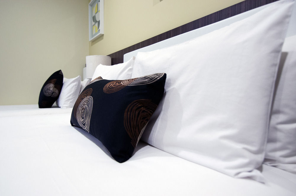 Park Squire Motor Inn & Serviced Apartments Melbourne Exterior photo